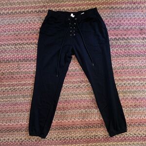 CLOUD CHASER BLACK LACE UP FRONT JOGGER SWEATPANTS